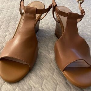 Cole Hann Women's Brown Leather T-Strap Block Heel Sandals 7.5 EUC